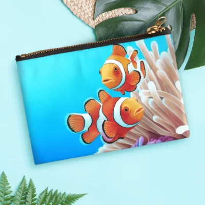 Pochette, trousse tropical exotique, poissons clown dans les anémones de mer de l'océan