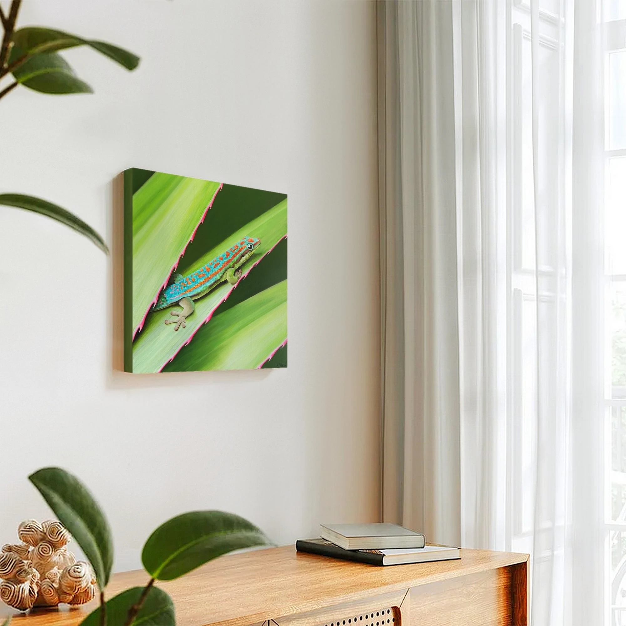 Peinture d'un lézard gecko de l'île maurice accroché sur un mur pour une décoration tropical exotique