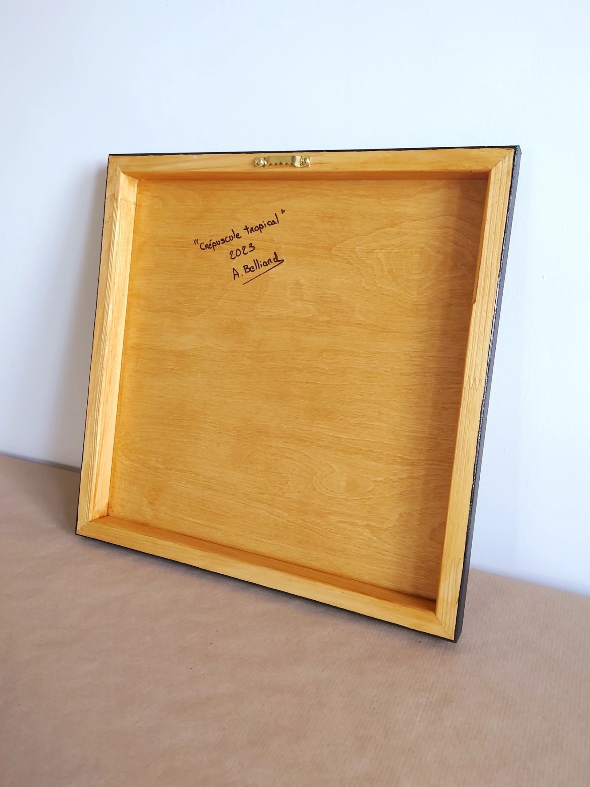 Petit tableau d'un coucher de soleil orange sur une plage de palmiers de taille 30x30 cm